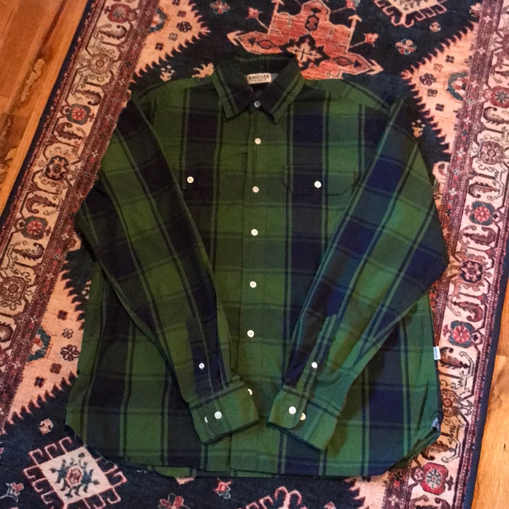 Men’s XL long sleeve button down